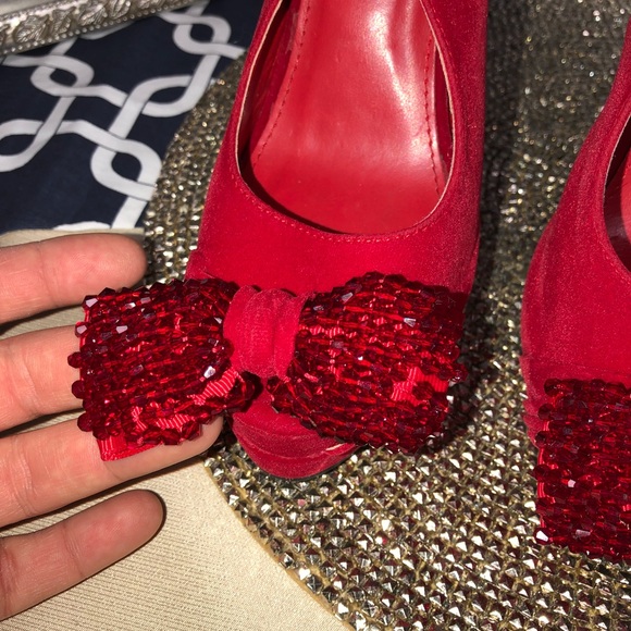 Size 7 Charles Pin-Up Style Red Platform Heels - Picture 5 of 8